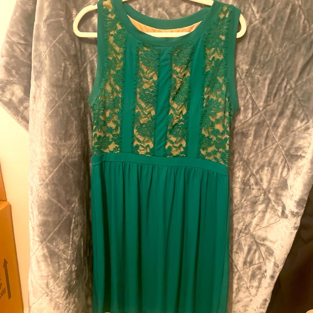 Green lace top dress Kelly Green